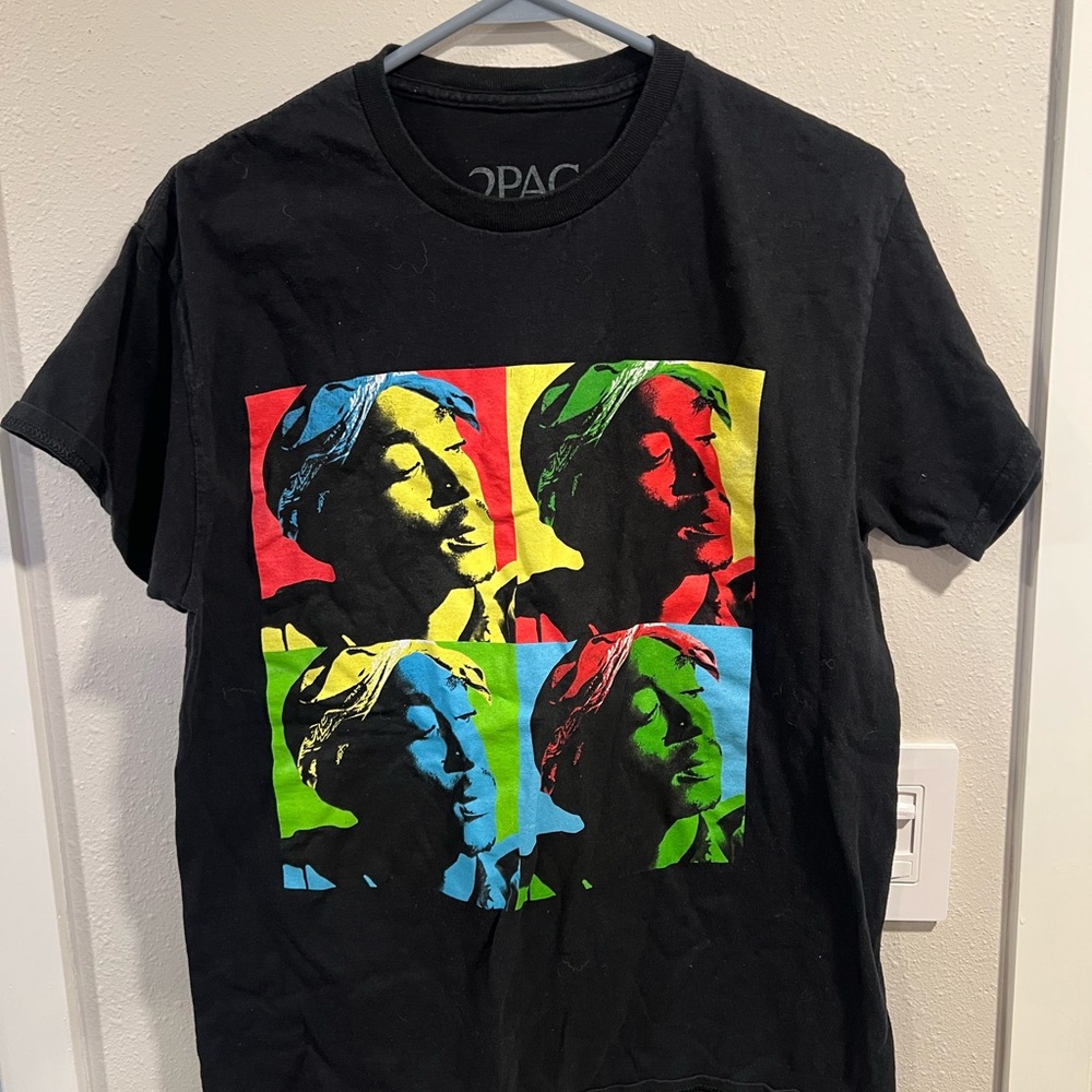 2pac Shirt - Men's Black Graphic T-Shirt